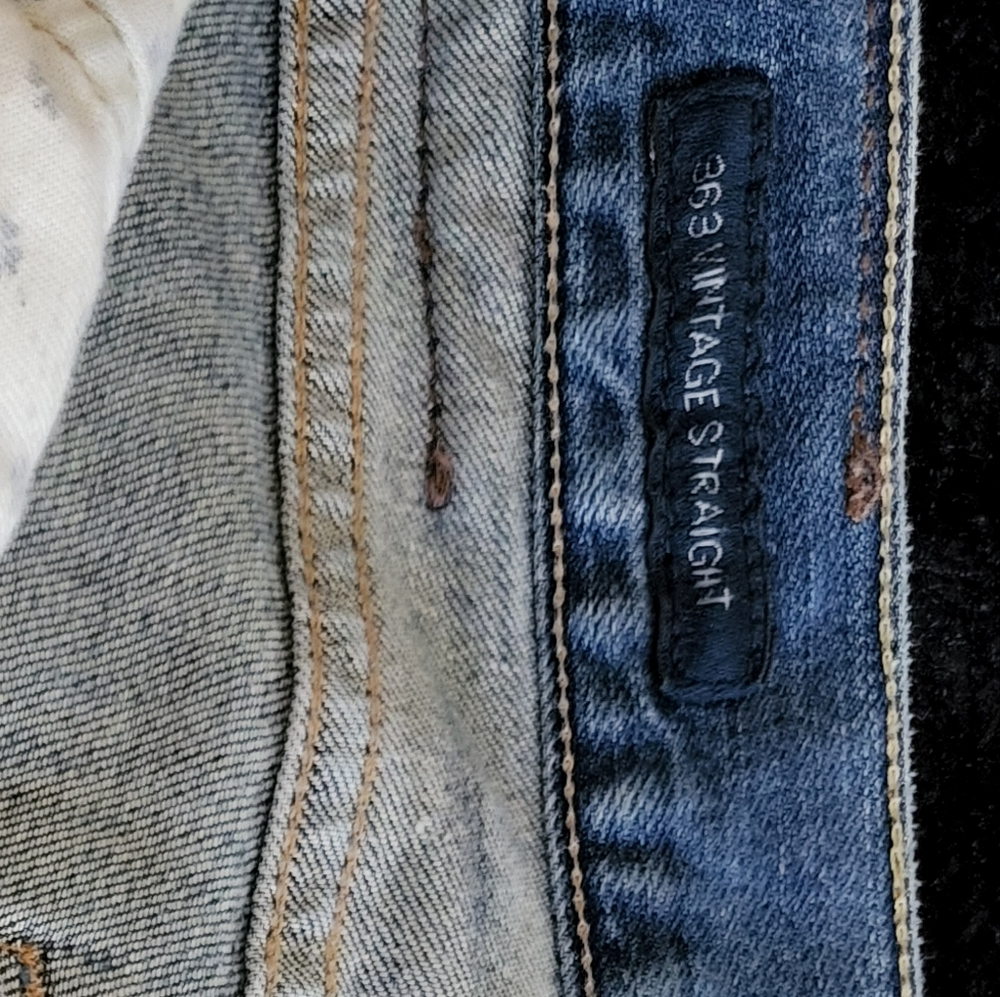 34/34 363 Vintage Straight Lucky Brand Jeans, only Worn once - Picture 2 of 5